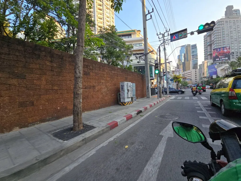 Fifty Fifth Thonglor