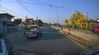 รสใหญ่ ส้มตำยำแซ้บแซ่บ