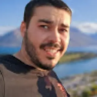 Roman Vesnin