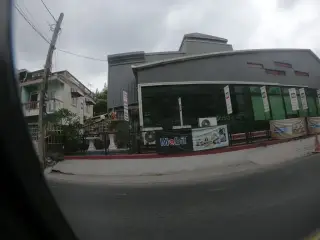 Annie's House Cafe and Bakery