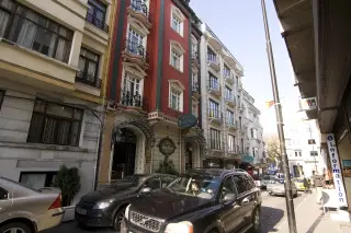 Eagles Istanbul Restaurant