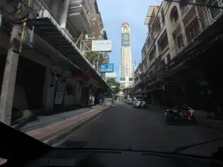 JokeMymom cok khun mae