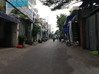 Ở Đây Có Đồ Đẹp