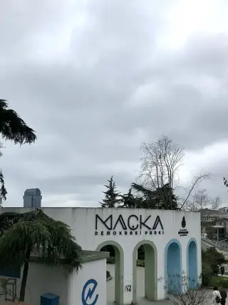 Muskulpesent Lokantası