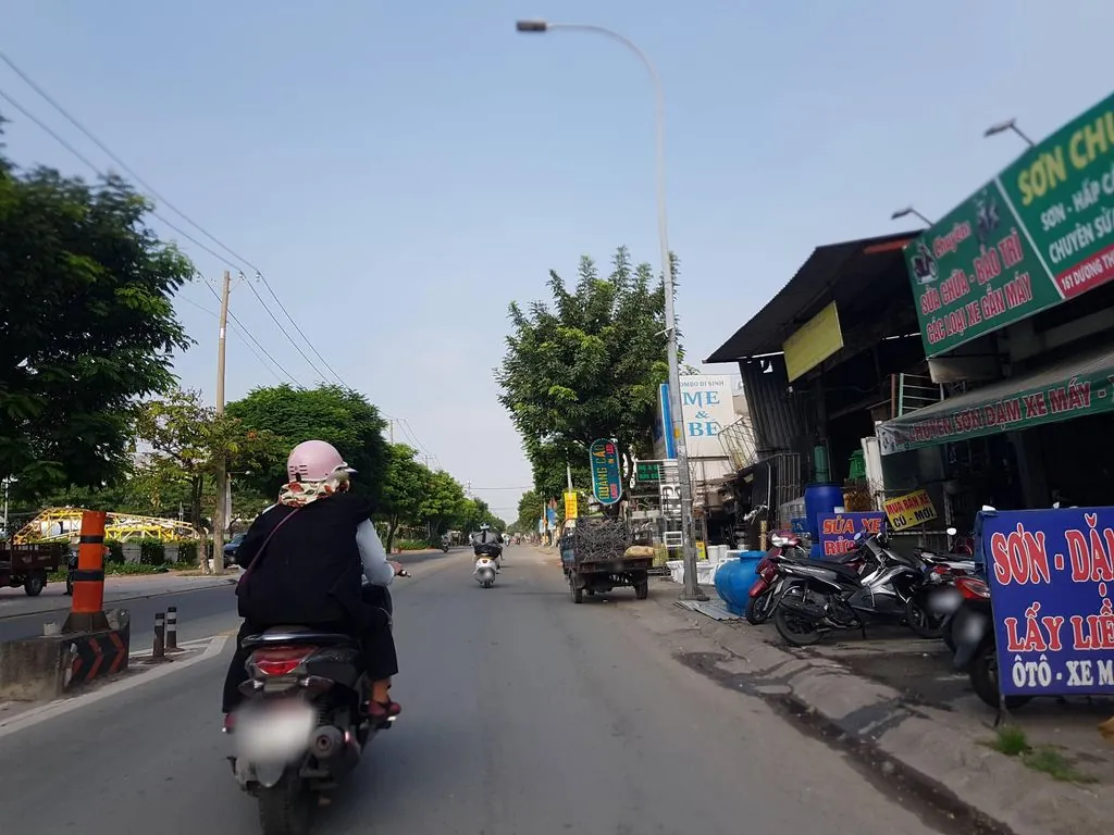 Chỉ may Long Cương