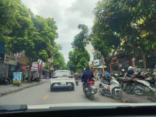 Nom Nom Chicken - Đông Anh