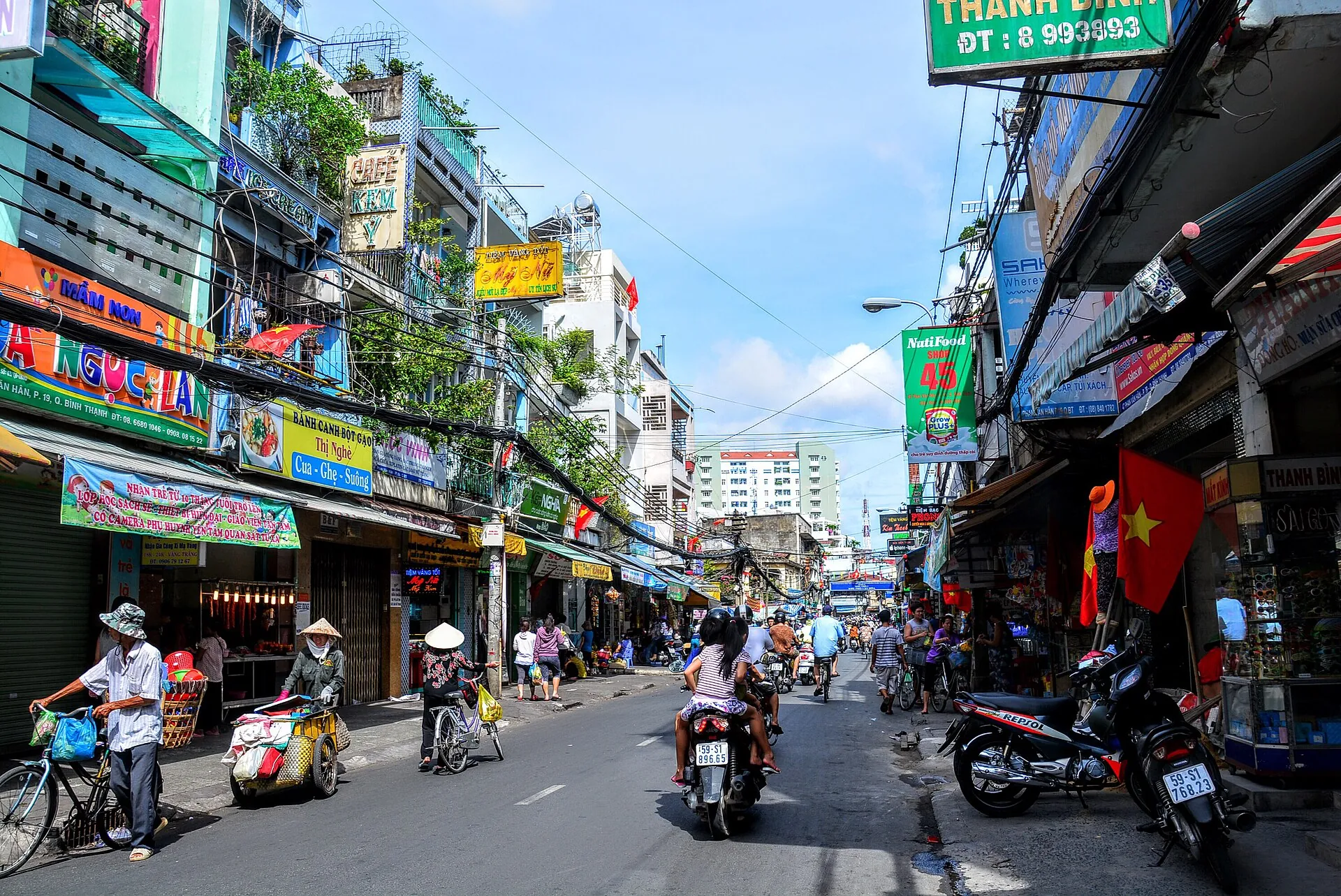 Nhà may Minh Huệ