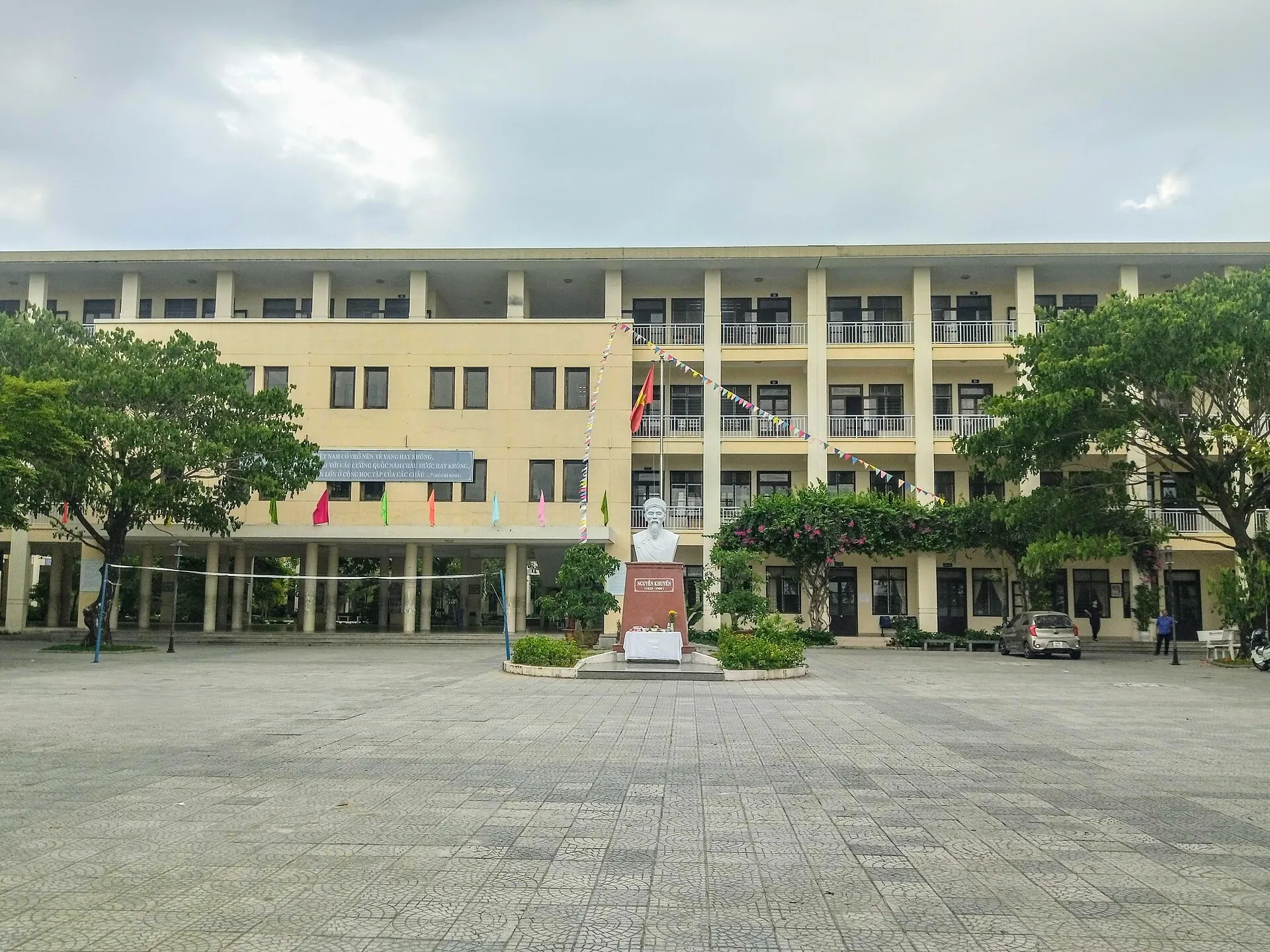 Học lái xe ô tô B1 B2 Đà Nẵng