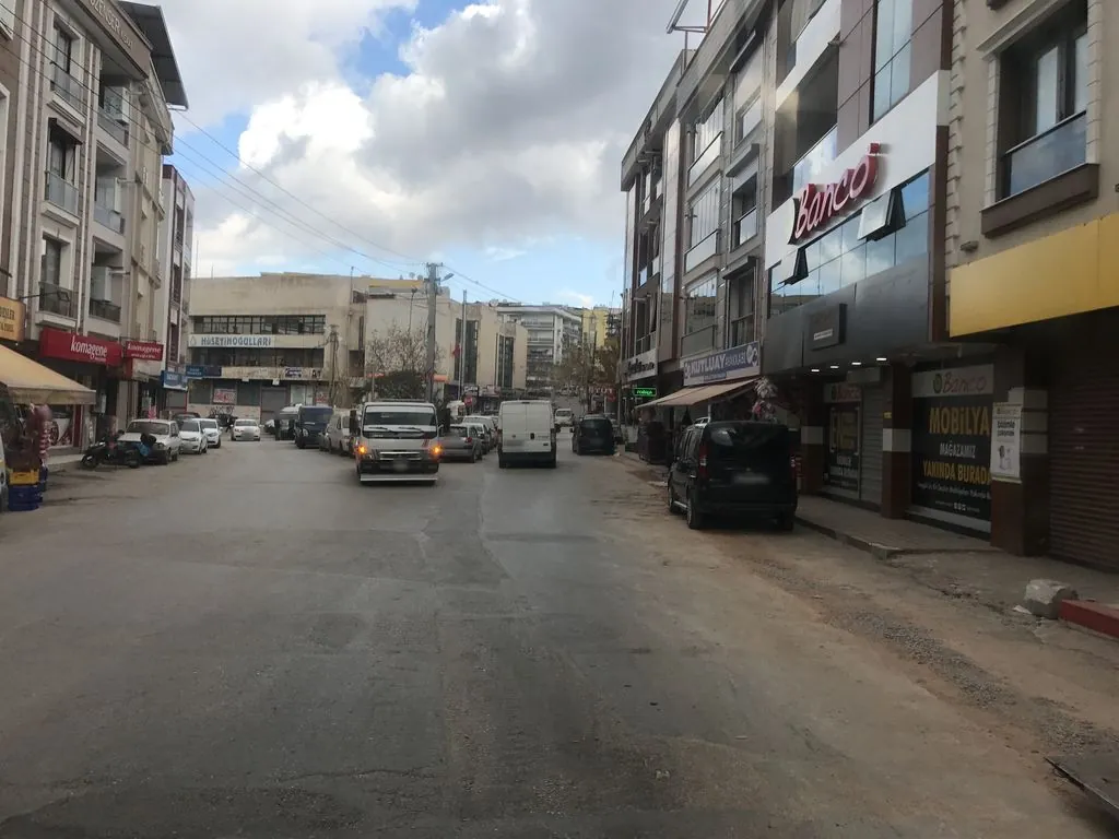 İzmir Diş 35