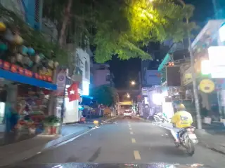 Royal Pop Up Market - Hội Chợ  Hoàng Gia
