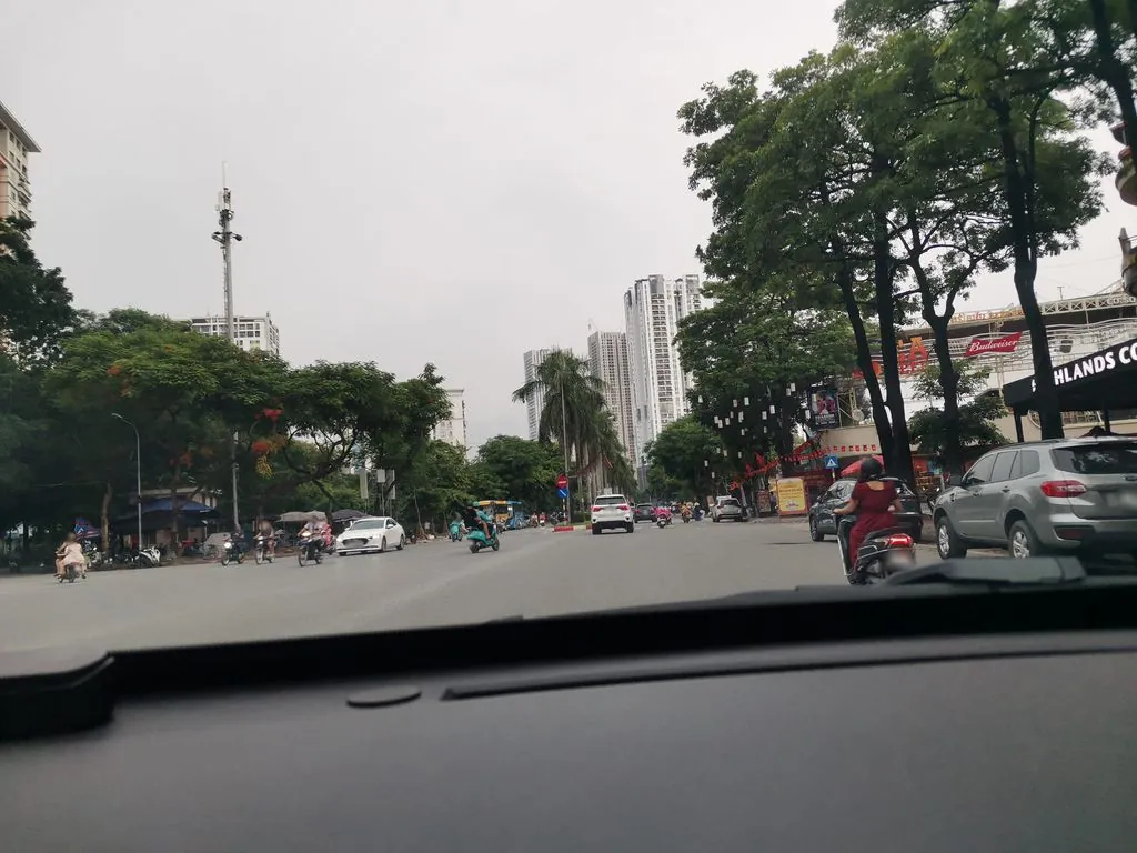 Bún Ốc Sườn Cô Sáu - Văn Quán