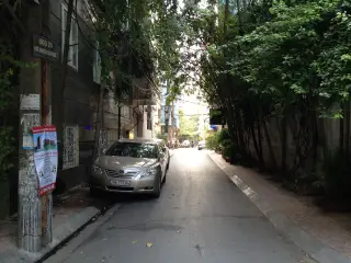 Giày Việt Nam Liên Doanh