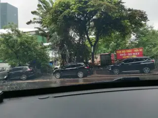 Hầm Rượu Vang