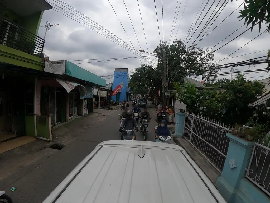Tiara Busana