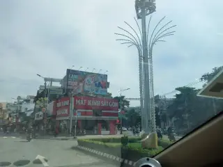Mat Kinh So 1 Lai Thieu