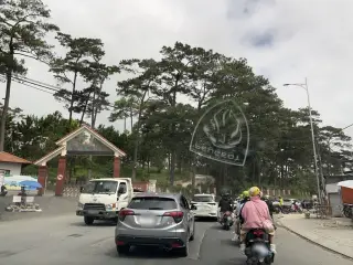 Toàn Mobile