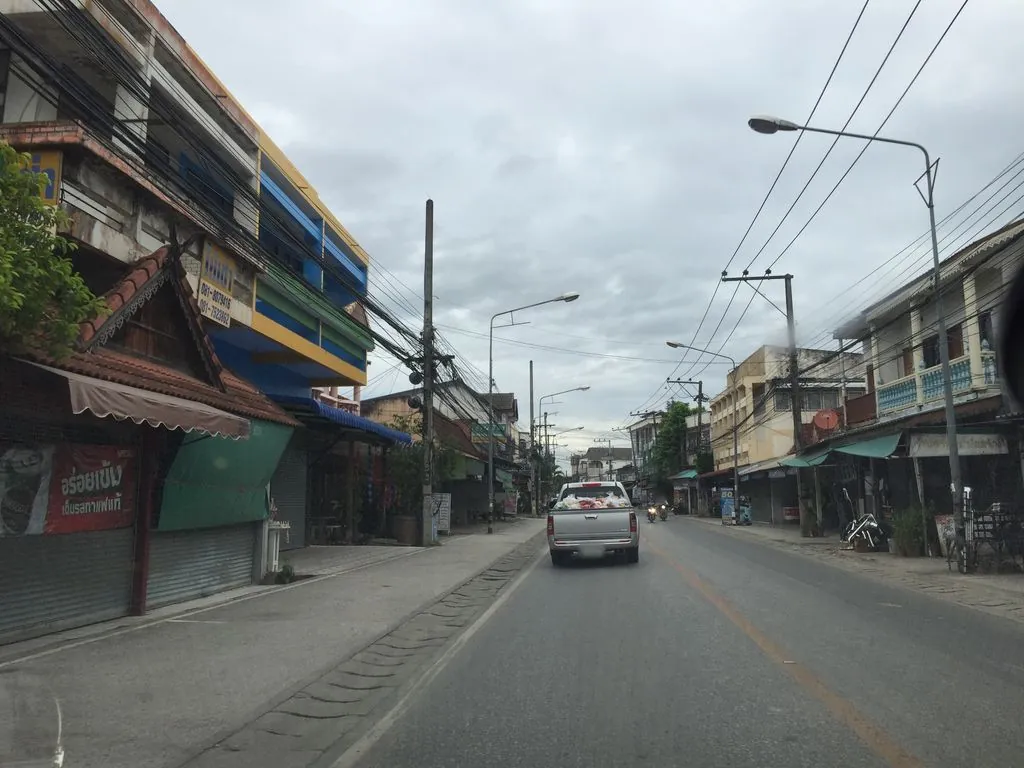 Maru Thailand - Na Khea Laea Cad Cahnay Watthudib Xahar Yipun