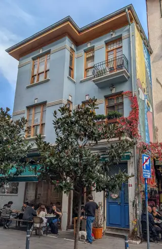 Nunchi Yeldeğirmeni