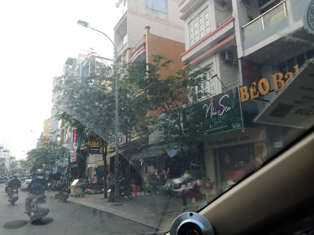 Cơm Gà Xối Mỡ 43A Đề Thám
