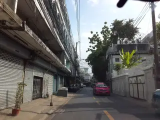 BellyBoobs.bkk