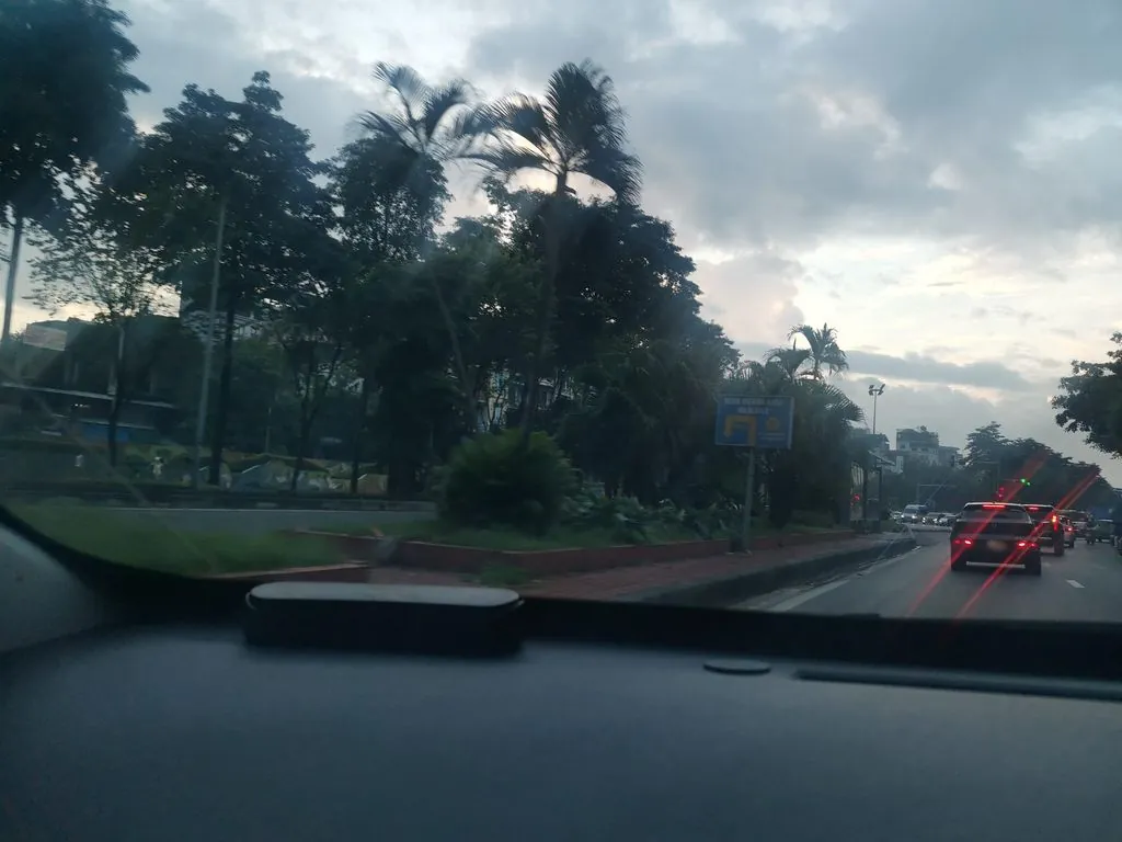 Lẩu và Nướng Ăndeee