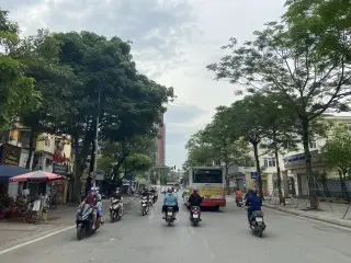 Phố Tôn Thất Tùng — фото 1