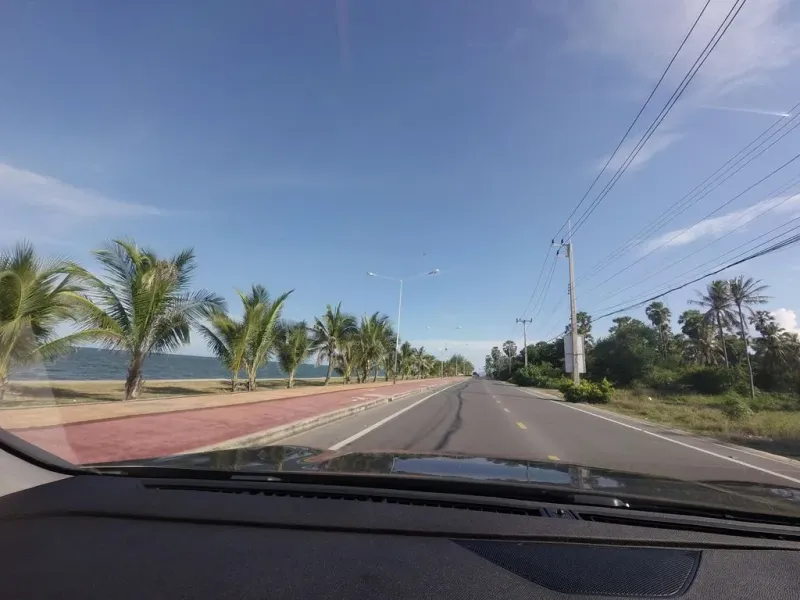 Sing's Beach Bar