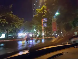 Sàn gỗ sàn nhựa giá rẻ tại Quang Trung