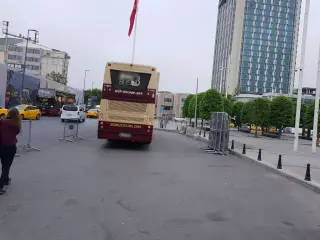Eczane Taksim Meydan
