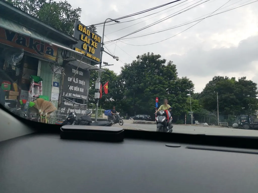 Nhà Hàng Lẩu Nướng