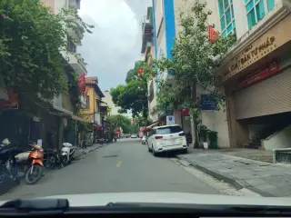 Công ty Du Lịch Golden Tour