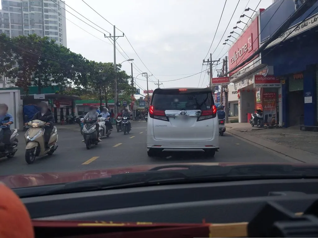 Iphone An Phú