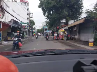 Tiệm sửa xe Cường Phương Đông