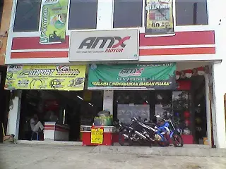 Johnny Andrean Salon Jatiwaringin