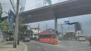Khaw Kha Hmu Yaek Bukhkhlo