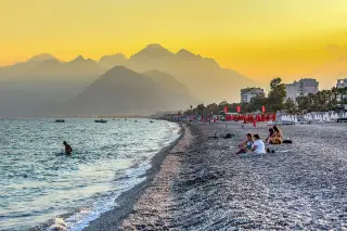 Yakamoz Beach