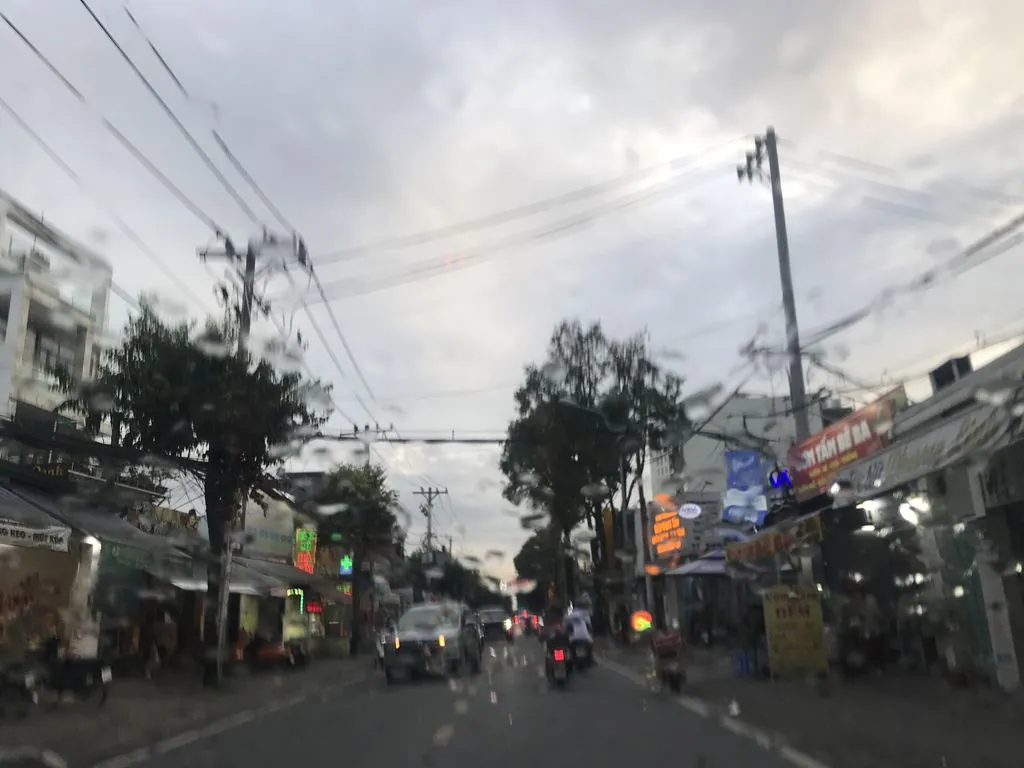 Người Lạ Ơi Coffee and Milk Tea