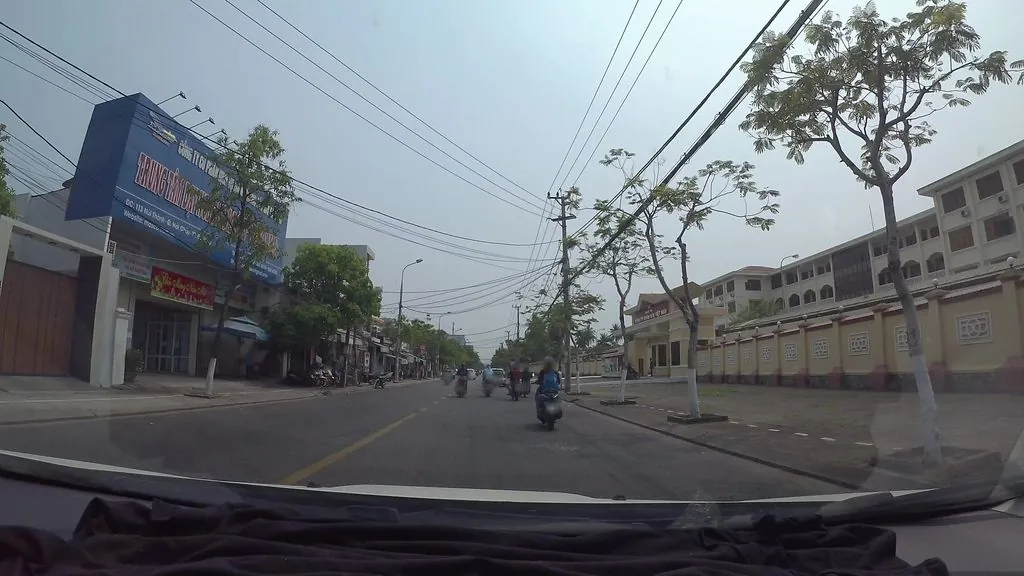 Chân Gà Nướng Hai Còi
