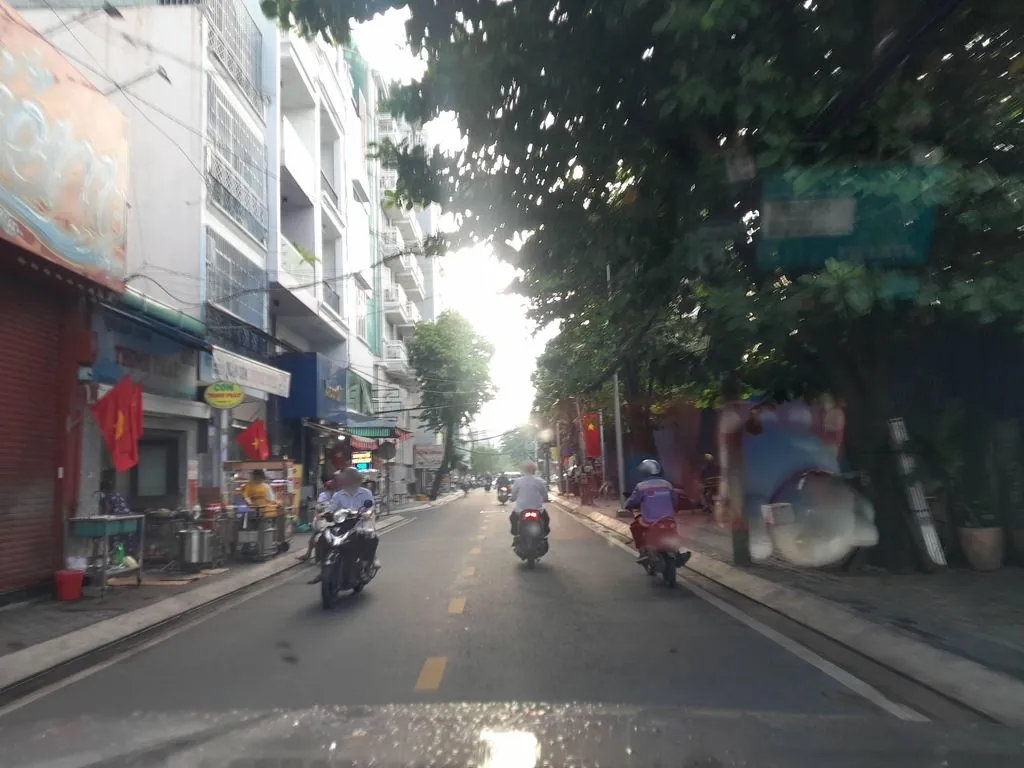Thuê Xe Tự Lái - ibookcar.com
