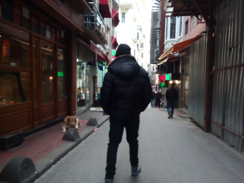 Follow Kuaför Taksim