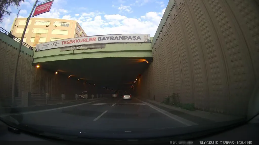 Ali İzzetbegoviç Parkı