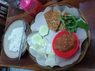 Warung Sumatera