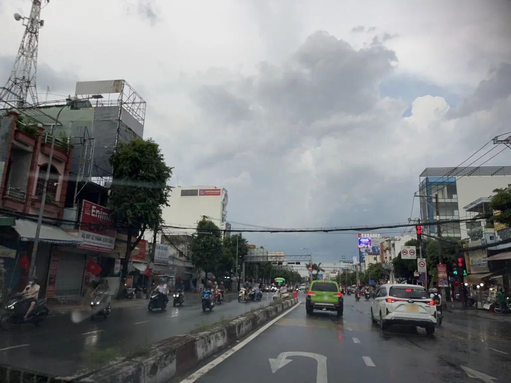 Cơm gà Huê ký