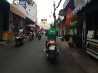 Bác Sĩ Nguyễn Sơn Lam
