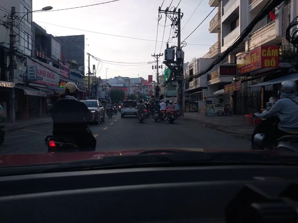 Công ty Nhôm Kính Hồng Hà