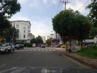 Sushi World Hà Huy Tập