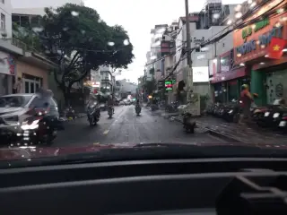 The Car Hub 96 - Trung Tâm Chăm Sóc & Nâng cấp Xe Chuyên Nghiệp