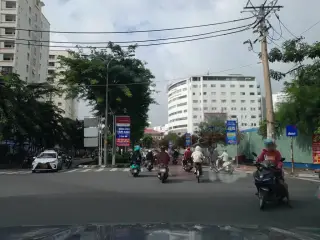 Nhà thuốc Tân Phú