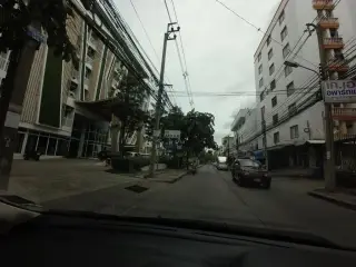 ส้มตำ อีสานเกินร้อย