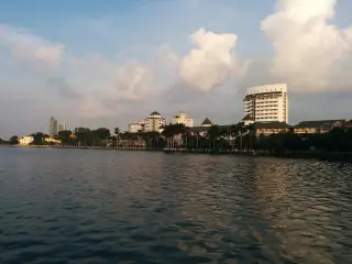 Xéooo Lake View